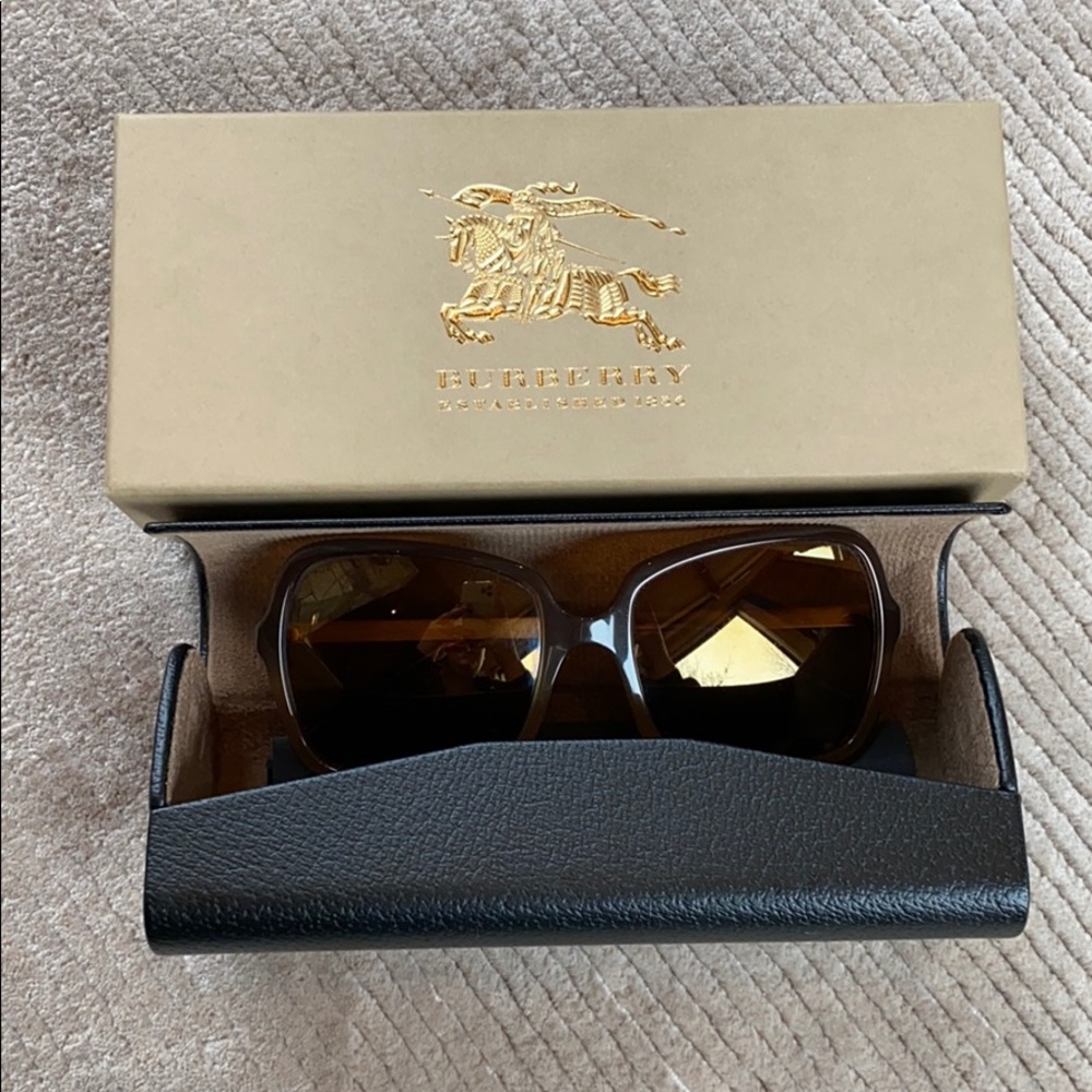 Burberry Sunglasses